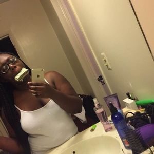 Meet your Posher, Diamond